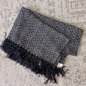 Blue and white printed fringe throw blanket